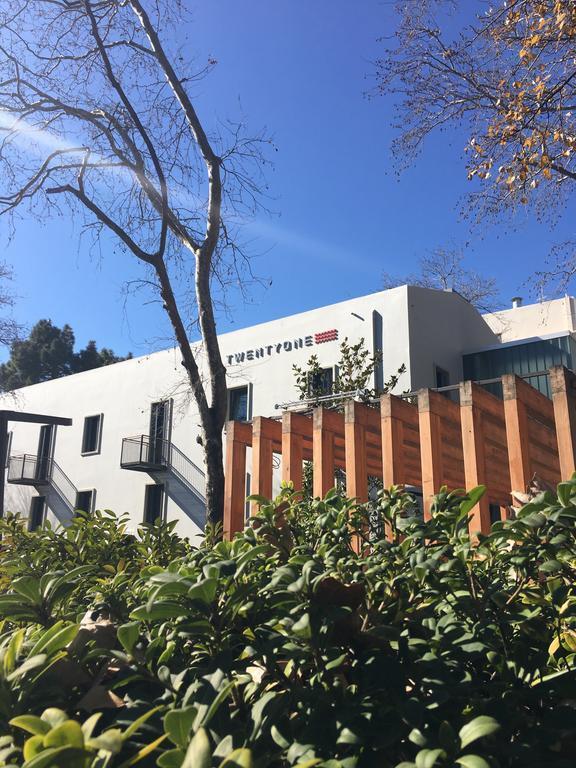 Twentyone Hotel 4* қонақ үйі