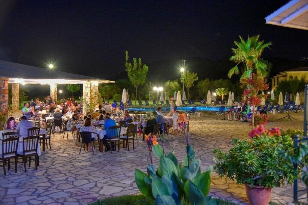 Perdika Resort 3* қонақ үйі