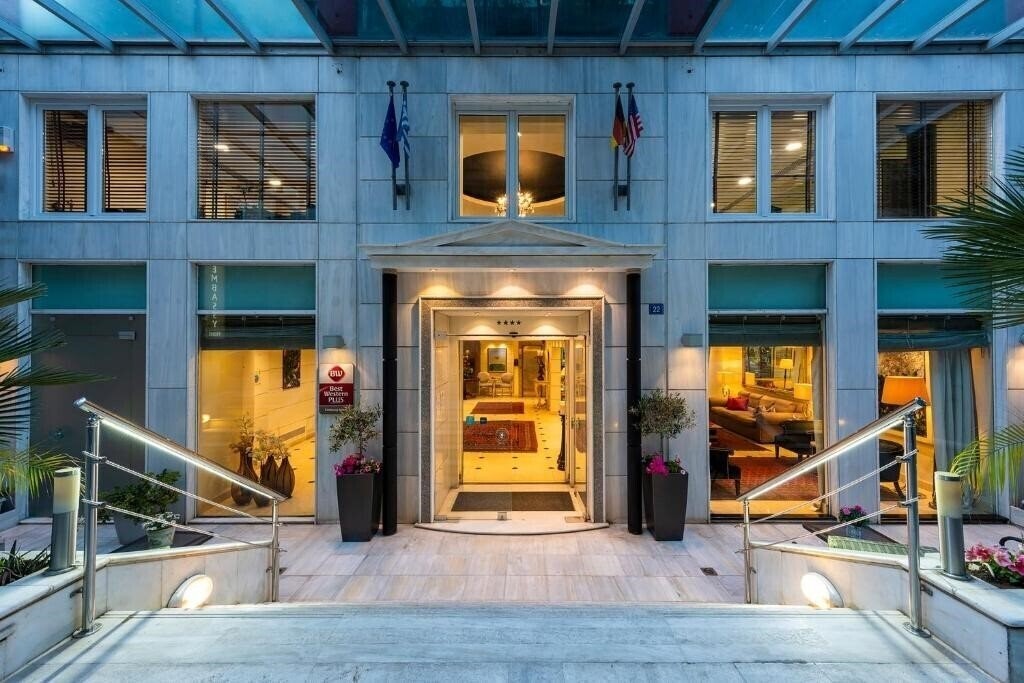 Best Western Plus Embassy 4* қонақ үйі