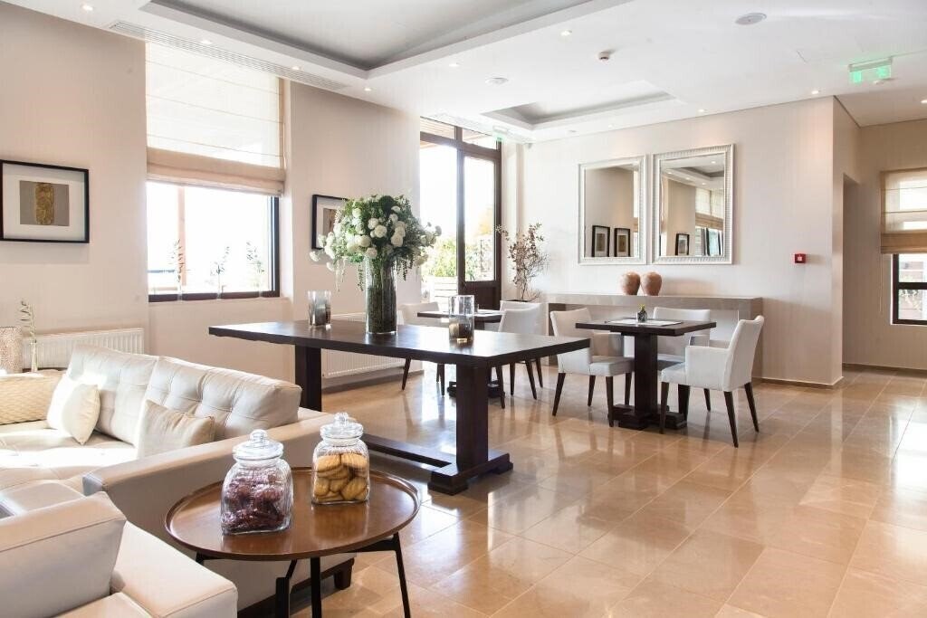 Фотография Ayia Marina Suites 4*