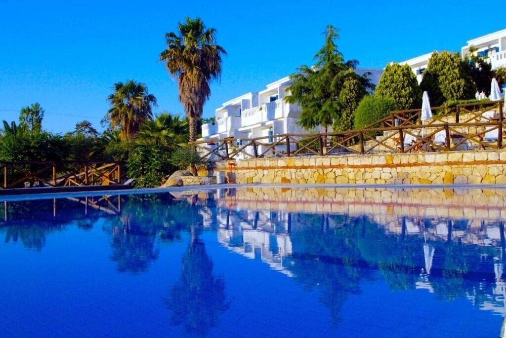 Agionissi Resort 4* қонақ үйі