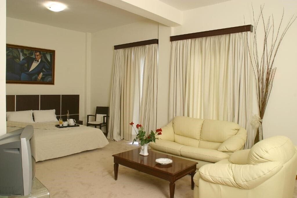 Blue Sea Hotel 4* суреті