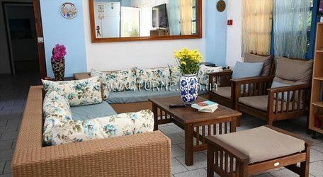 Отель Handakas Hotel 2*