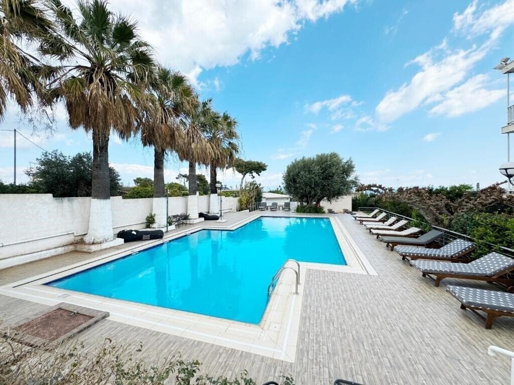 Myrto Hotel 3* қонақ үйі