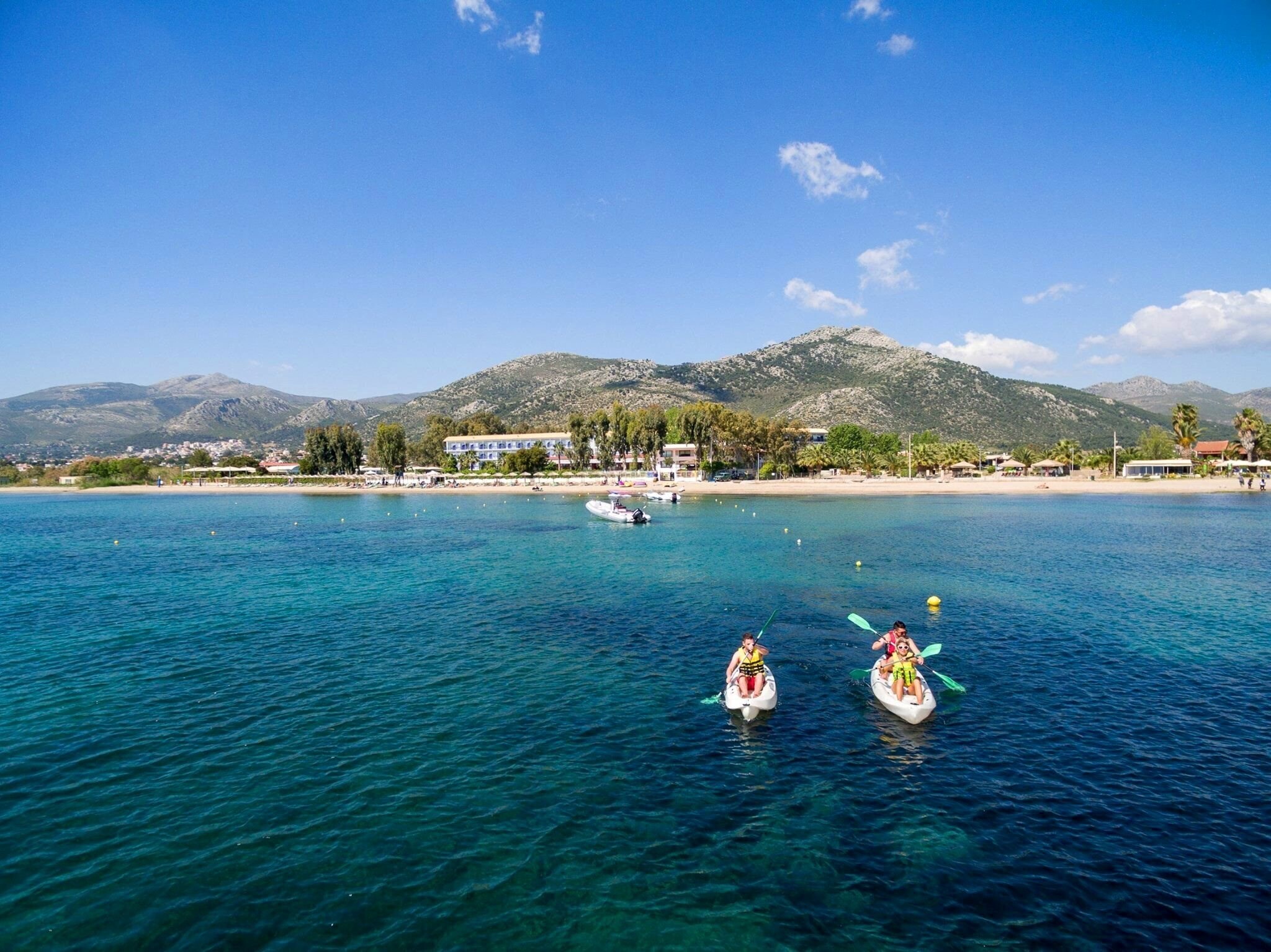 Golden Coast Hotel & Bungalows 4* суреті