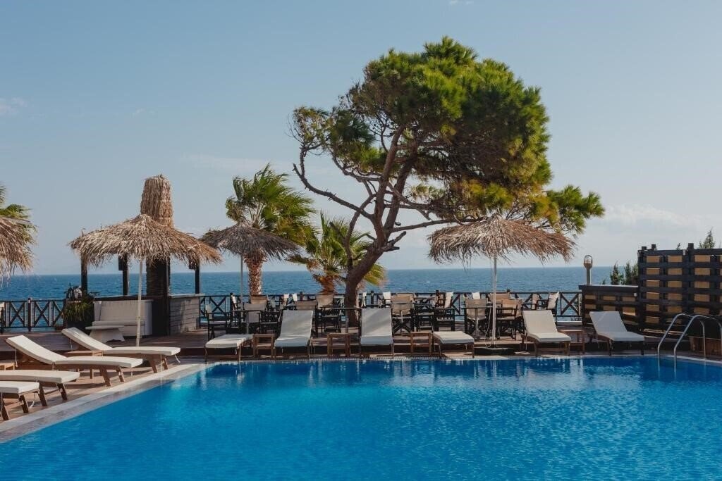 Mati Hotel 4* суреті