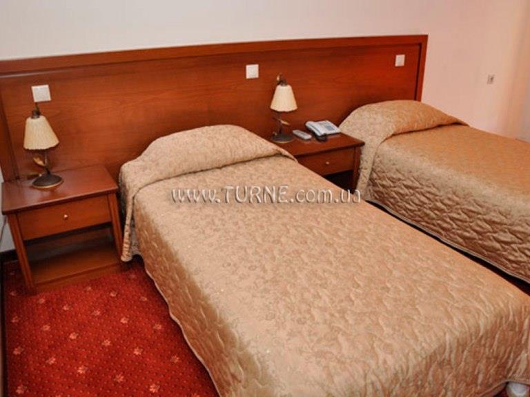 Arta Palace Hotel апартаменты фотосуреті