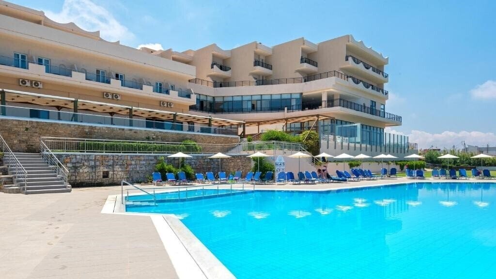 Themis Beach 4* суреті