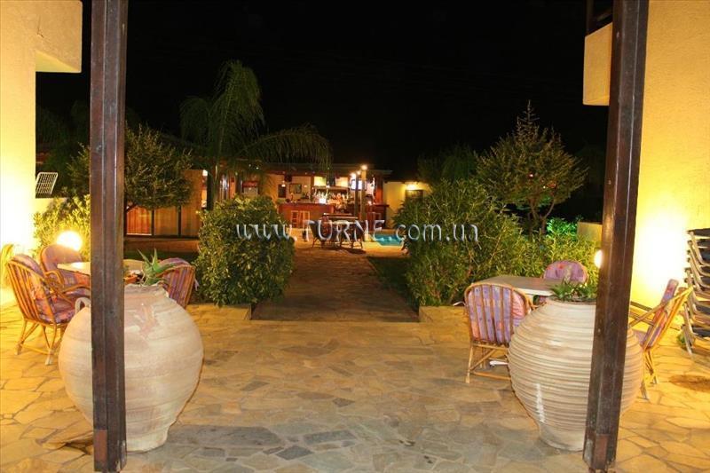 Фото Petros Hotel 3*