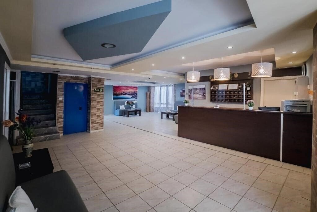 Hotel Cloud 9 (Adults Only 15+) 3* суреті