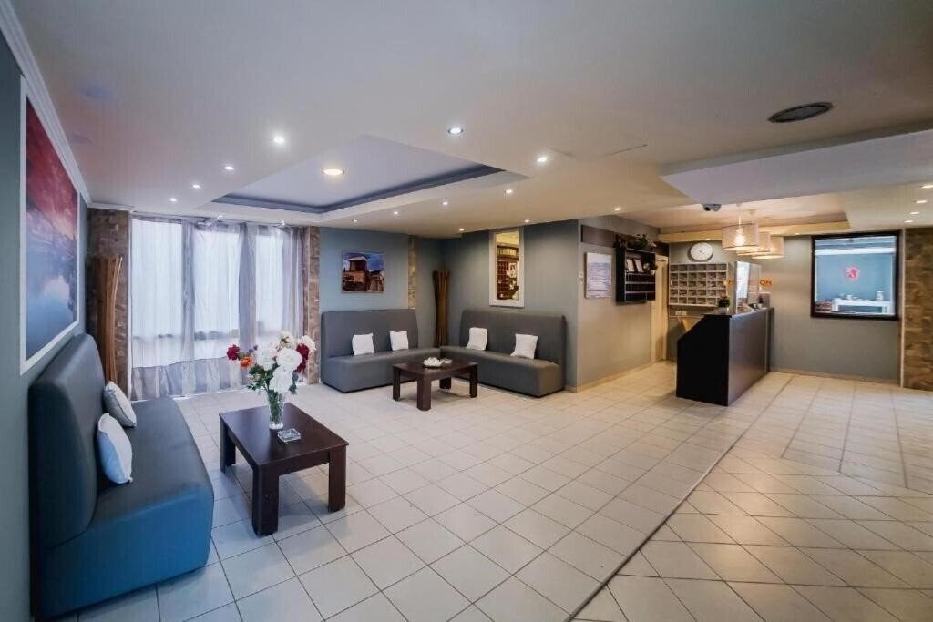 Hotel Cloud 9 (Adults Only 15+) 3* суреті