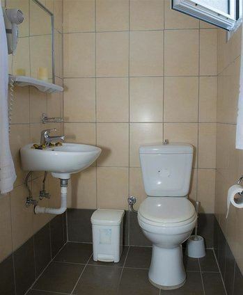 Nikos Hotel 2* қонақ үйі