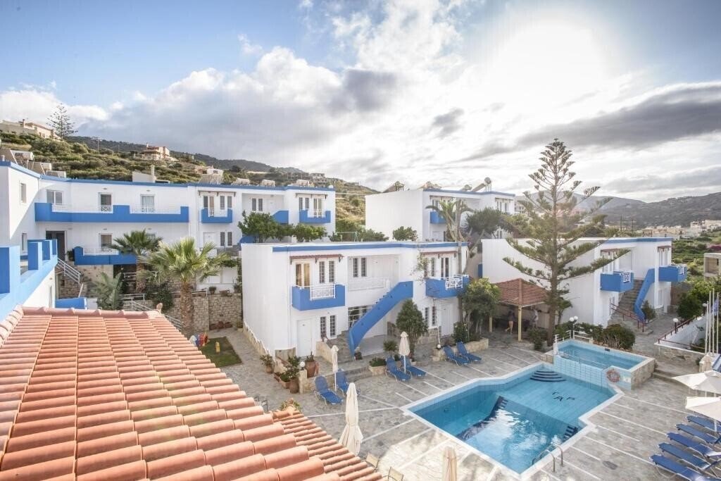 Belvedere Village (ex. Belvedere Hotel Apts) 3* фотосуреті