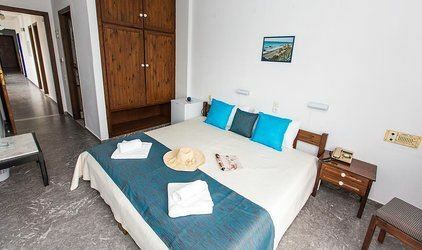 Фото Adamakis Hotel 2*