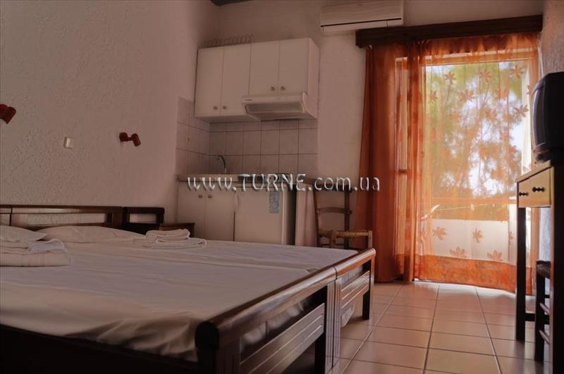 Violetta Hotel Apartments 2* фотосуреті