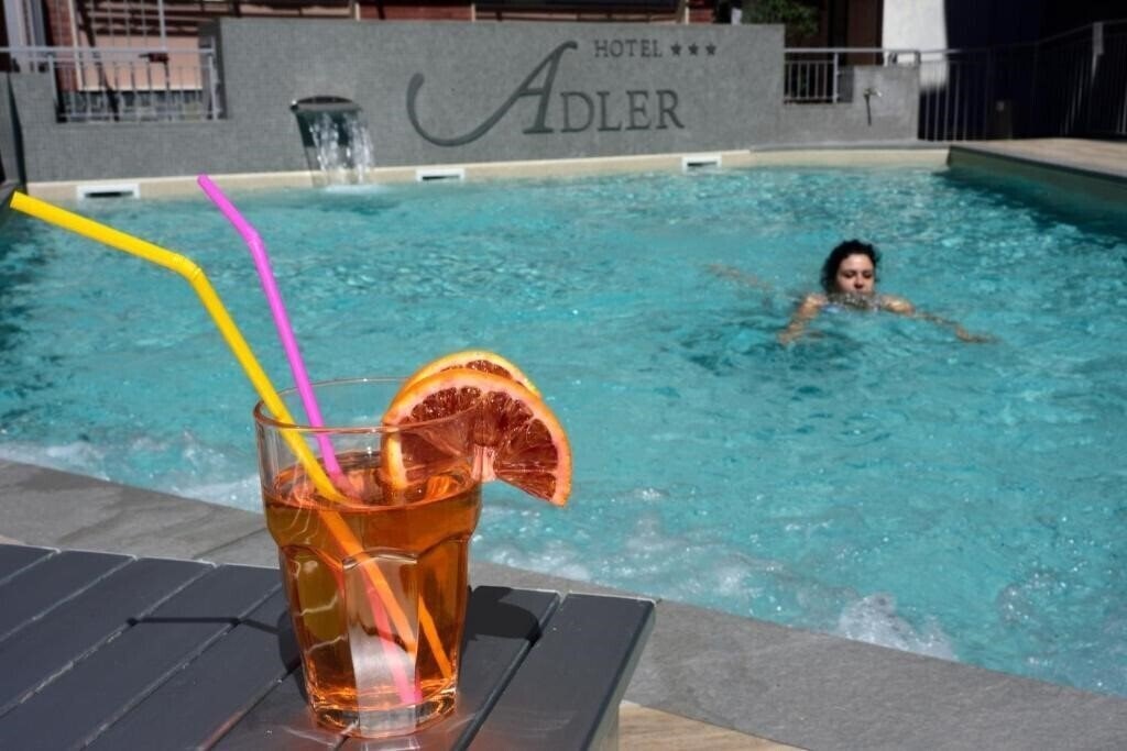 Adler Alassio 3* суреті