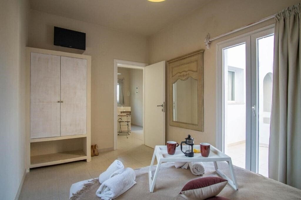 Фотография Golden Sun Studios 3*