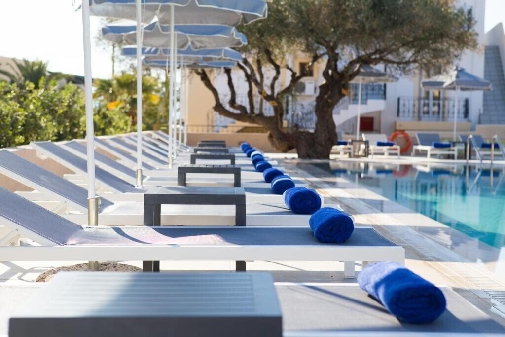 Sundance Apartments & Suites 4* суреті