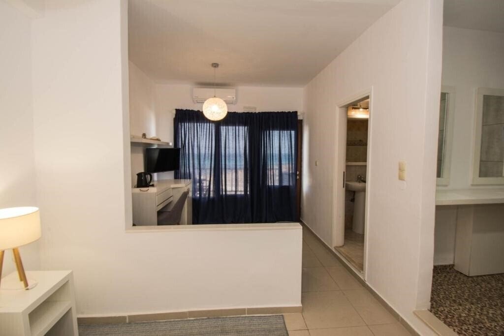 Фотография Golden Grain Suites 3*