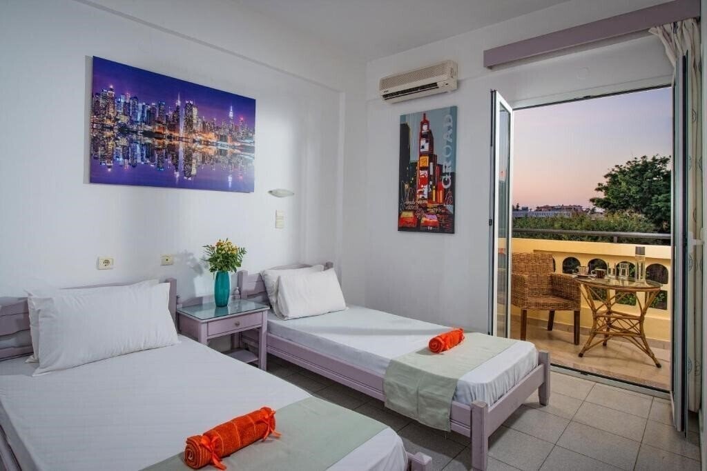 Stonewell Studio 2* фотосуреті