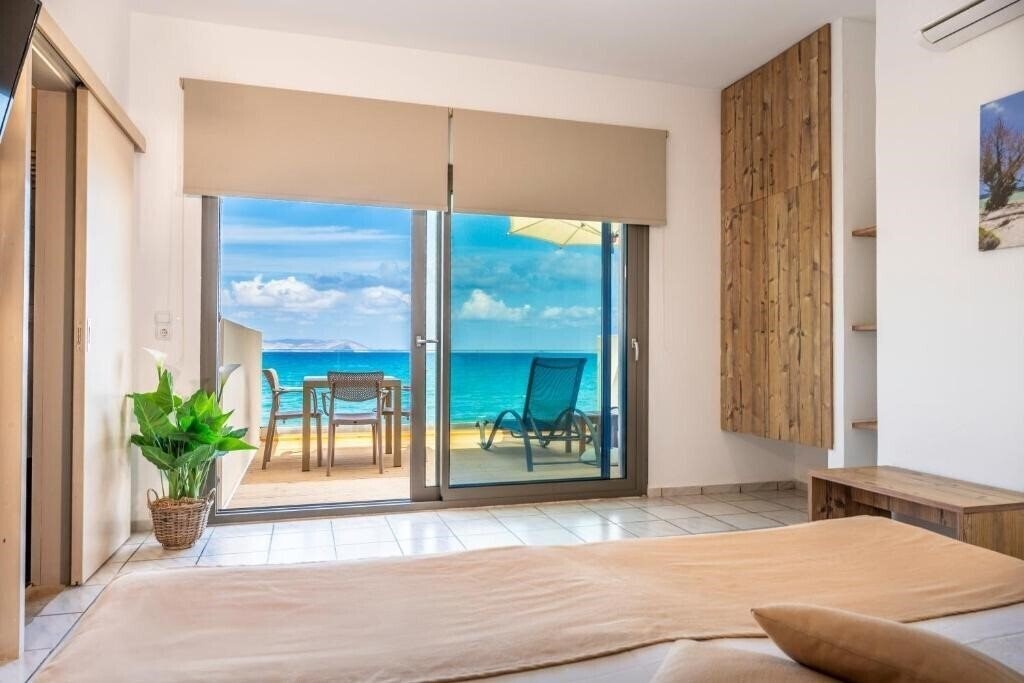 Almare Beach Hotel 3* қонақ үйі