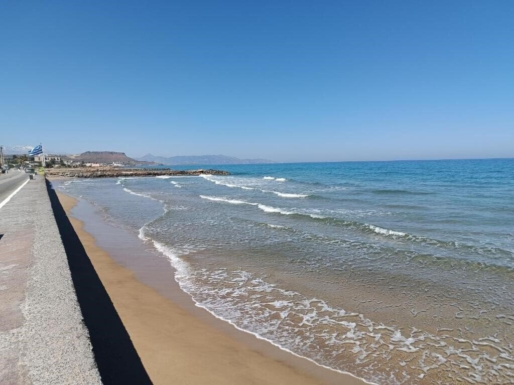 Niros Beach Apartments 3* суреті