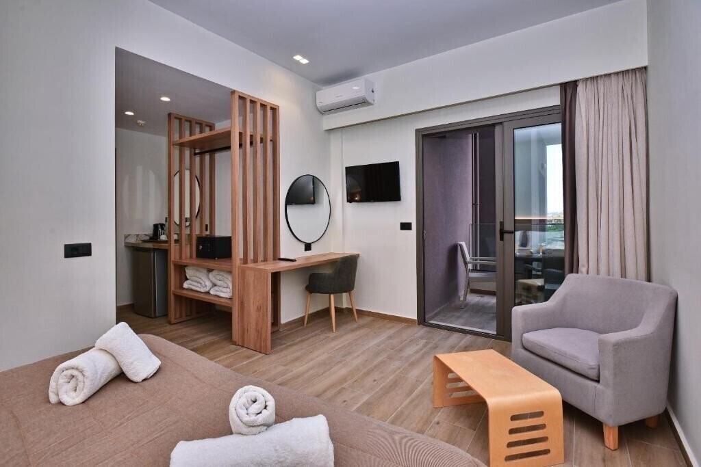 Dionyssos Hotel 4* фотосуреті