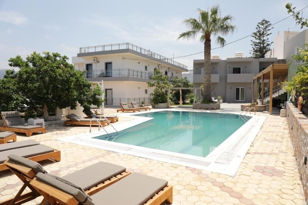 Maria Apartments 4* қонақ үйі