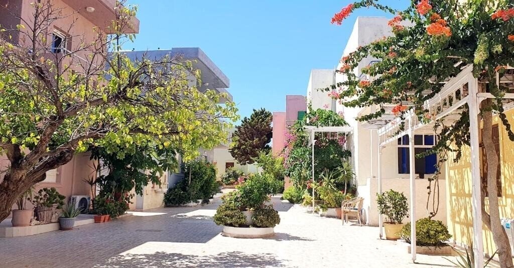 Evina Rooms & Villas 3* қонақ үйі