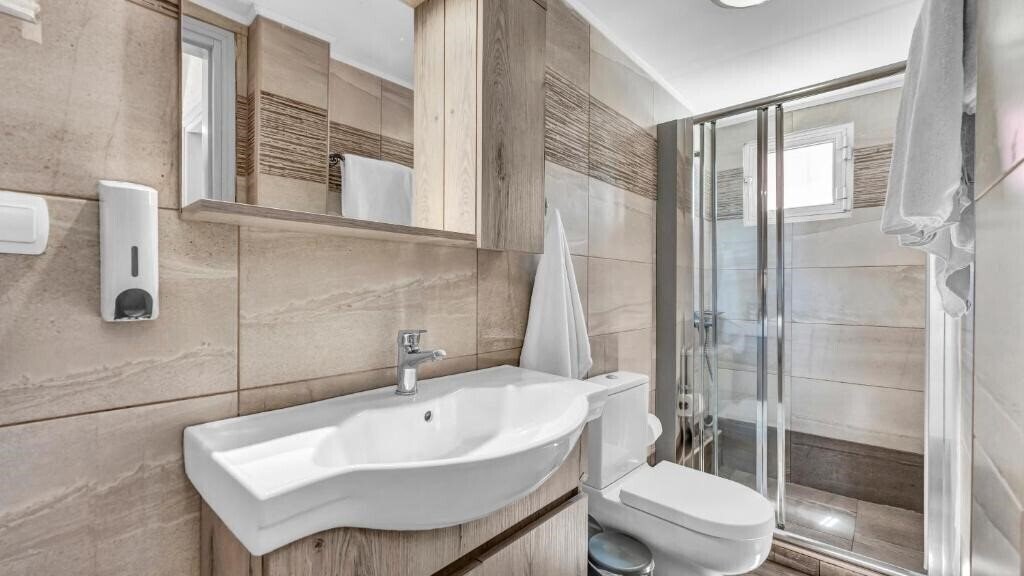 Evina Rooms & Villas 3* фотосуреті