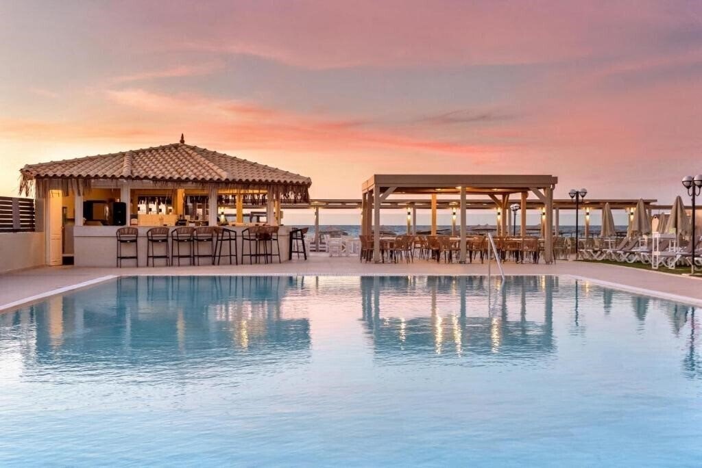 Отель Smartline Neptuno Beach (ex. Mareblue Neptuno) 4*