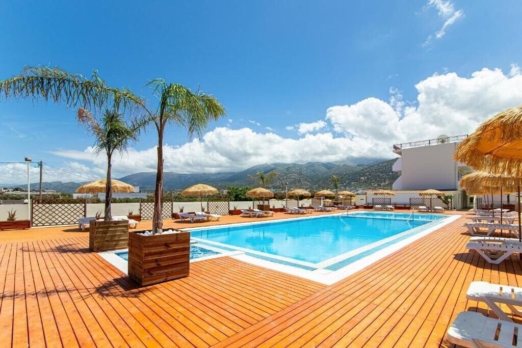 Triton Hotel 3* қонақ үйі