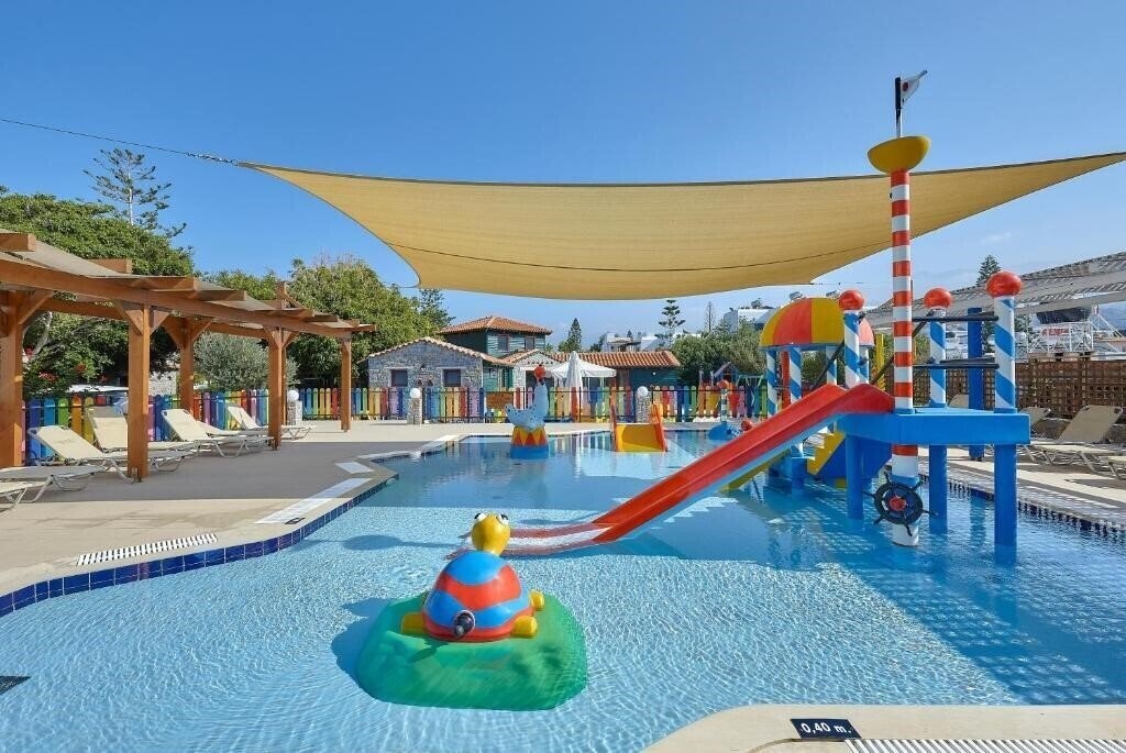 Alexander Beach Hotel & Village 5* фотосуреті