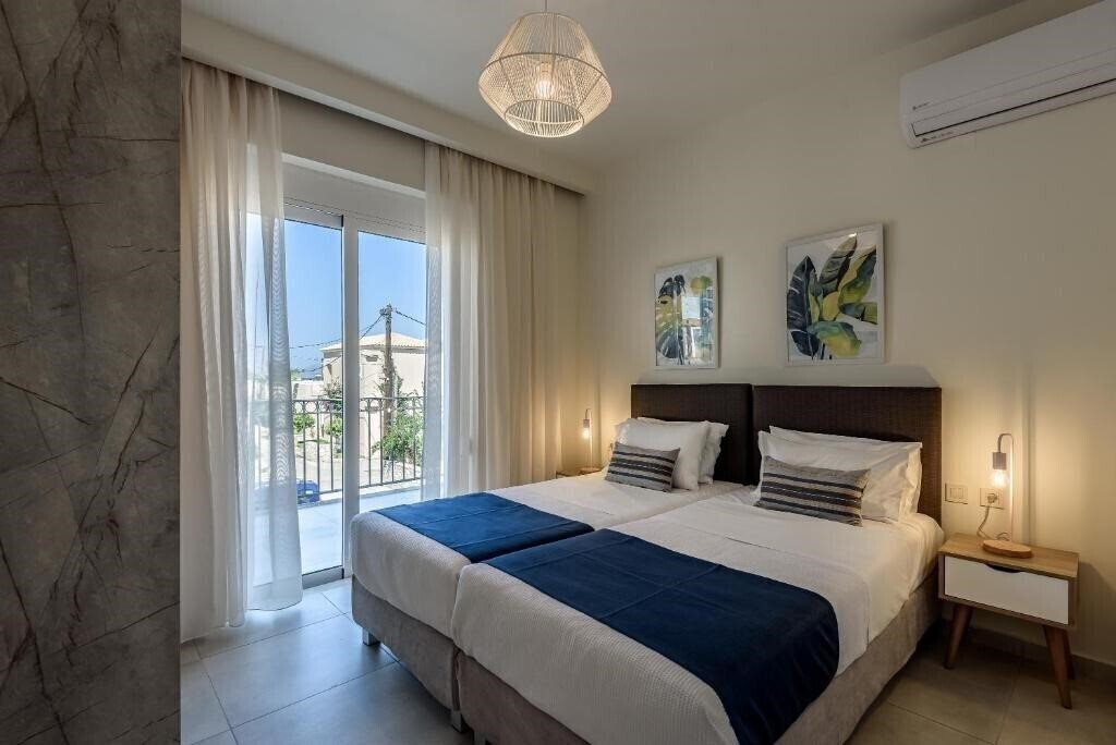 Azure Beach Villas 4* суреті