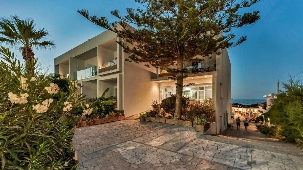 Картинка Sunset Beach Shotel + 3*
