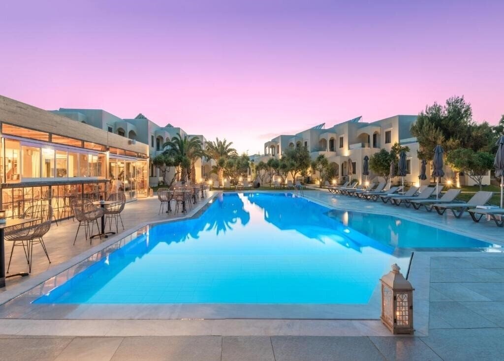 Отель Malena Hotel & Suites - Adults Only 4*