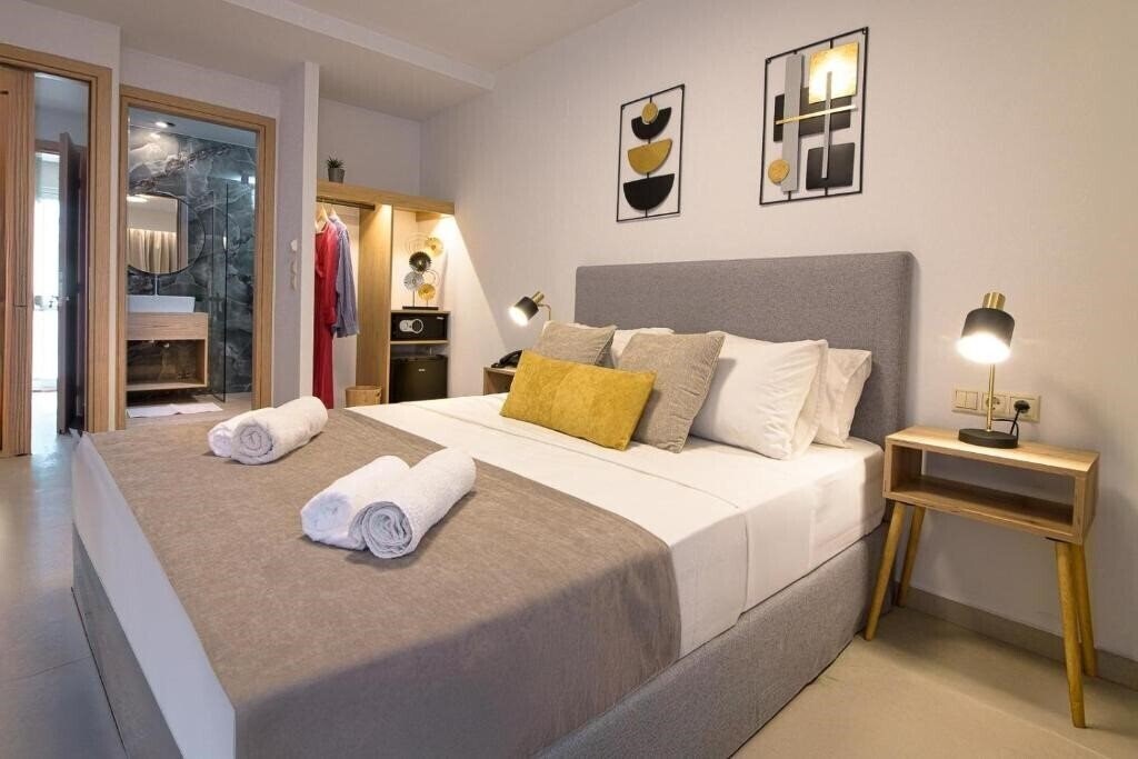 Soho Blue City Hotel 3* суреті