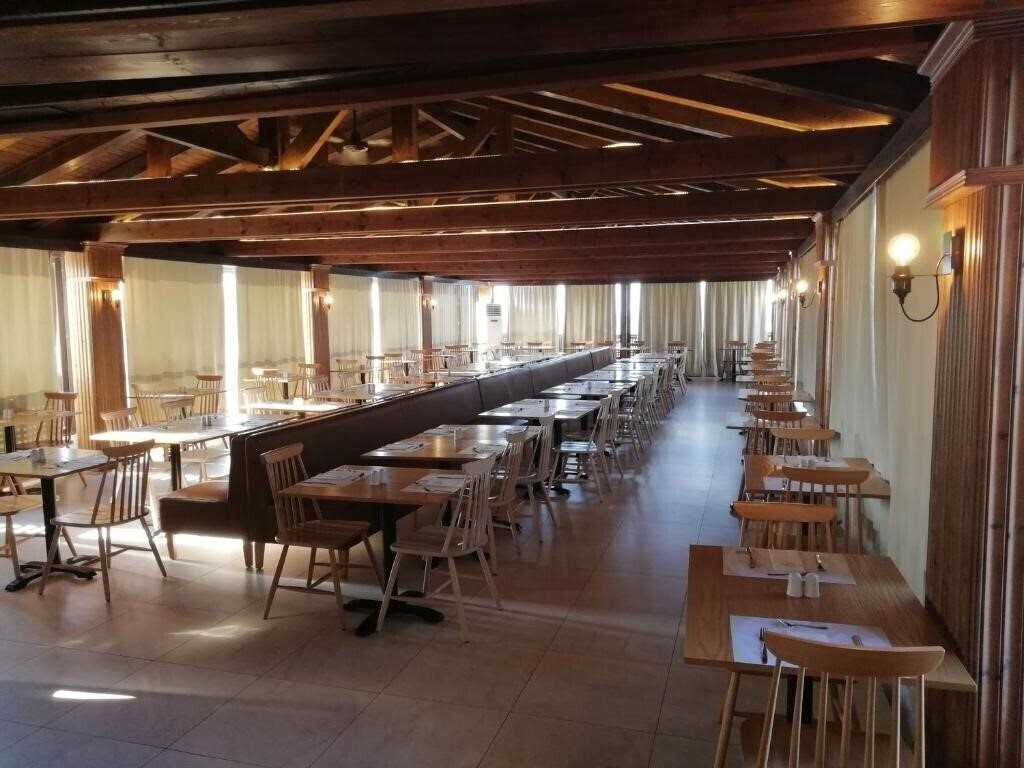 Фото Hersonissos Village Hotel & Bungalows (ex. Hersonissos Village Hotel and Bungalows) 4*