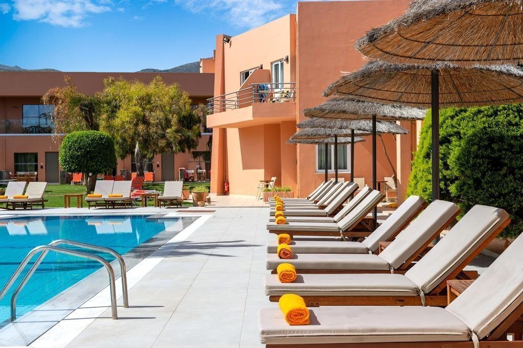 High Beach 4* суреті