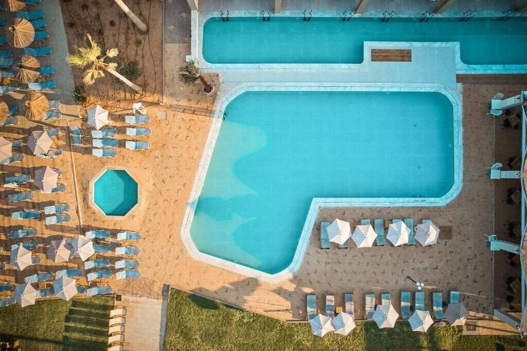 Malia Bay Beach Hotel & Bungalows 4* суреті