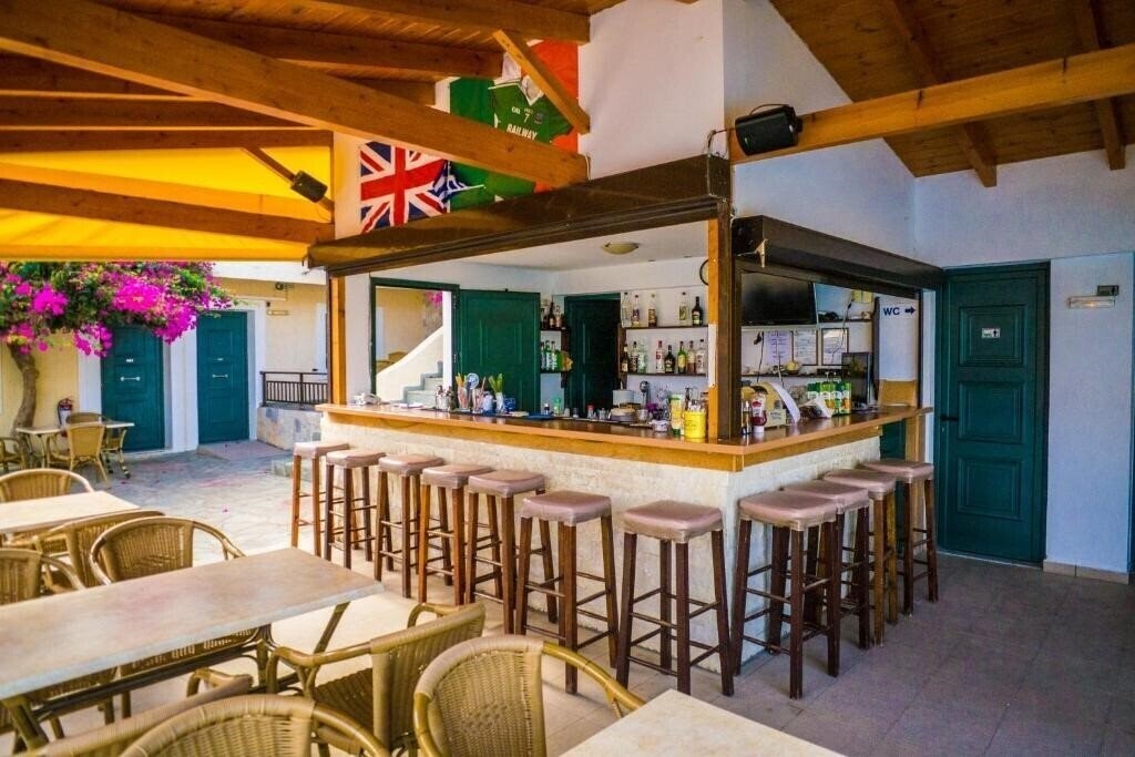 Фотография Bella Vista Apts Stalida апартаменты