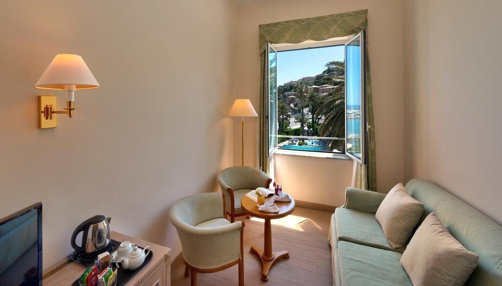 Grand Hotel Arenzano 4* фотосуреті