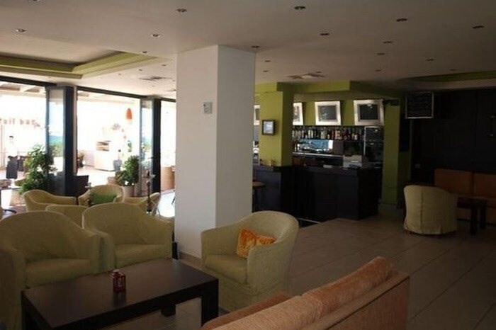 Nikis Hotel 2* суреті