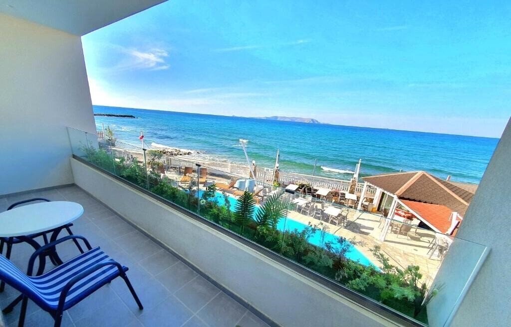 Отель Sunset Beach Hotel 3*