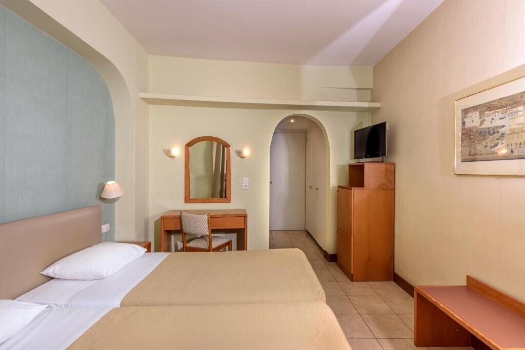 Отель El Greco Hotel Heraklion 2*