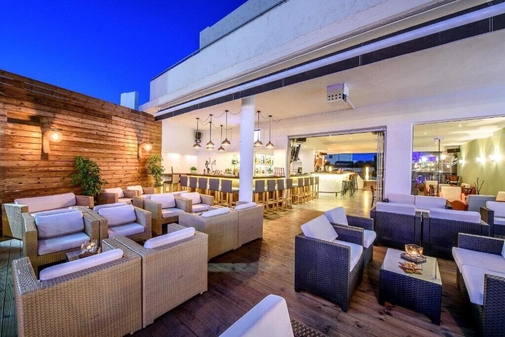 Отель Despina Apartments 3*