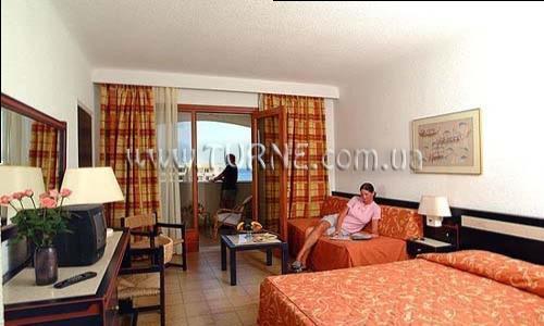 Edelweiss Hotel 3* суреті