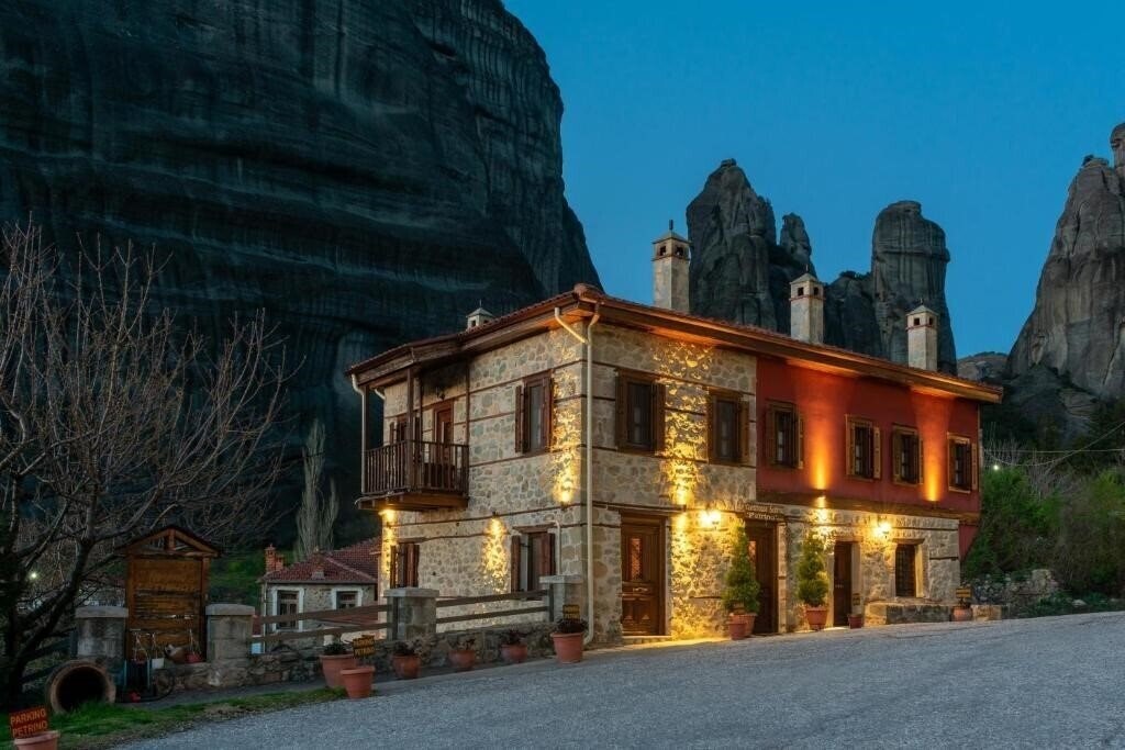Petrino Guesthouse 3* суреті