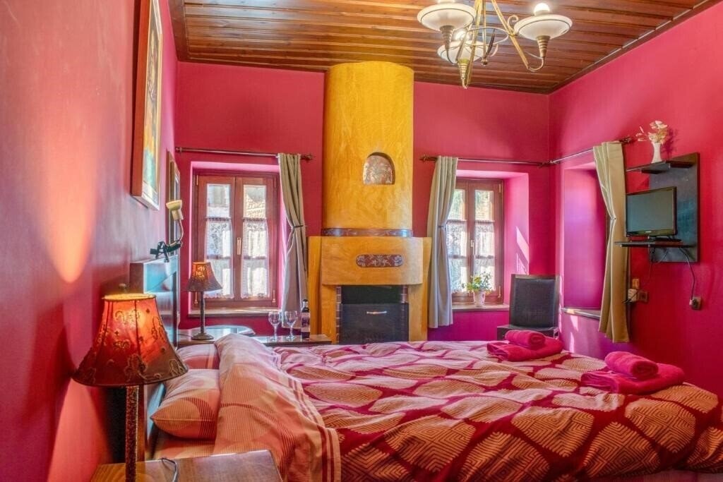 Petrino Guesthouse 3* суреті