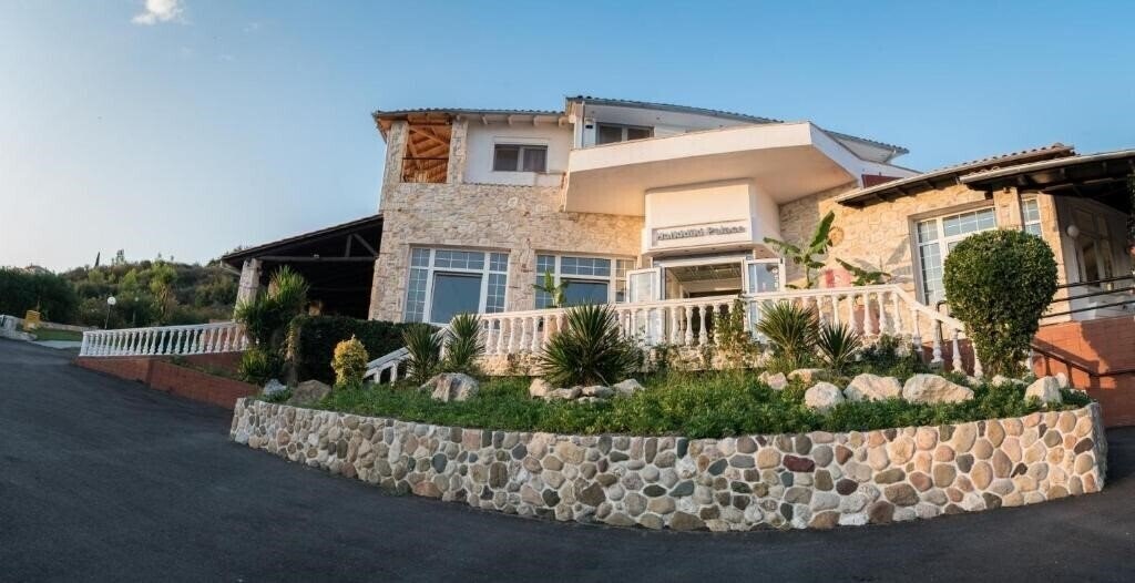Halkidiki Palace 4* суреті
